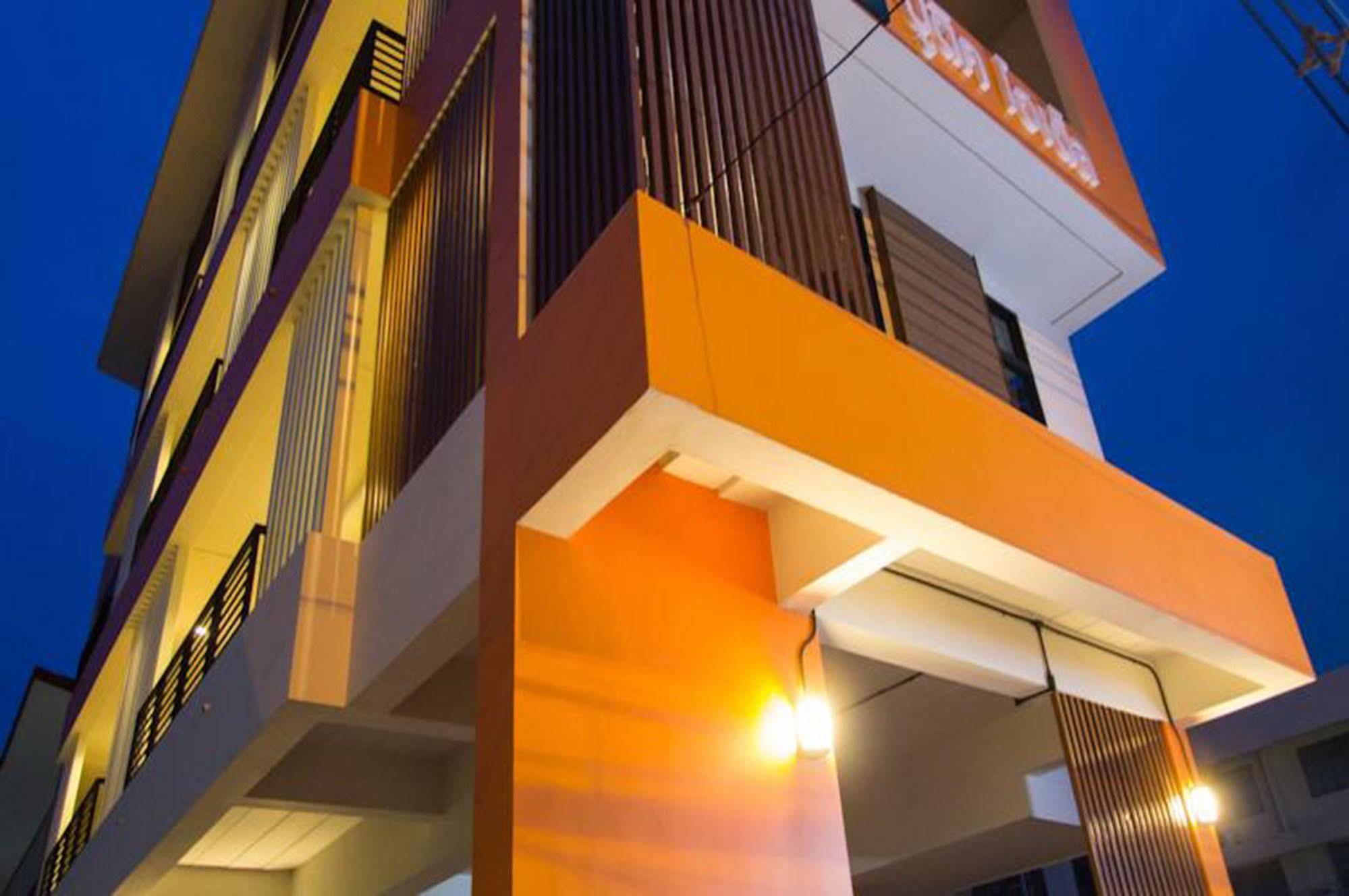 Bouquet Boutique Hotel Удонтхані Екстер'єр фото