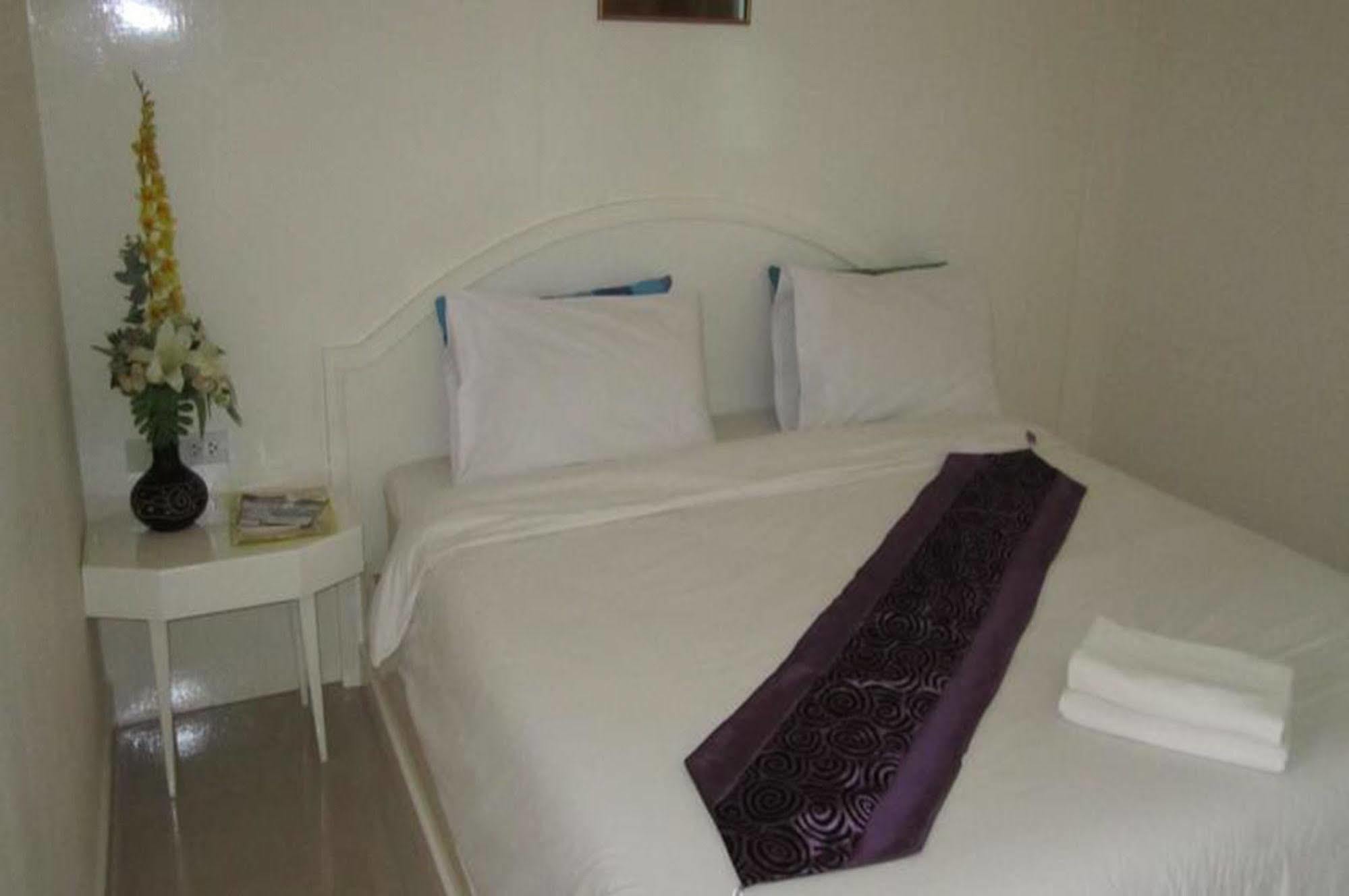 Bouquet Boutique Hotel Удонтхані Екстер'єр фото