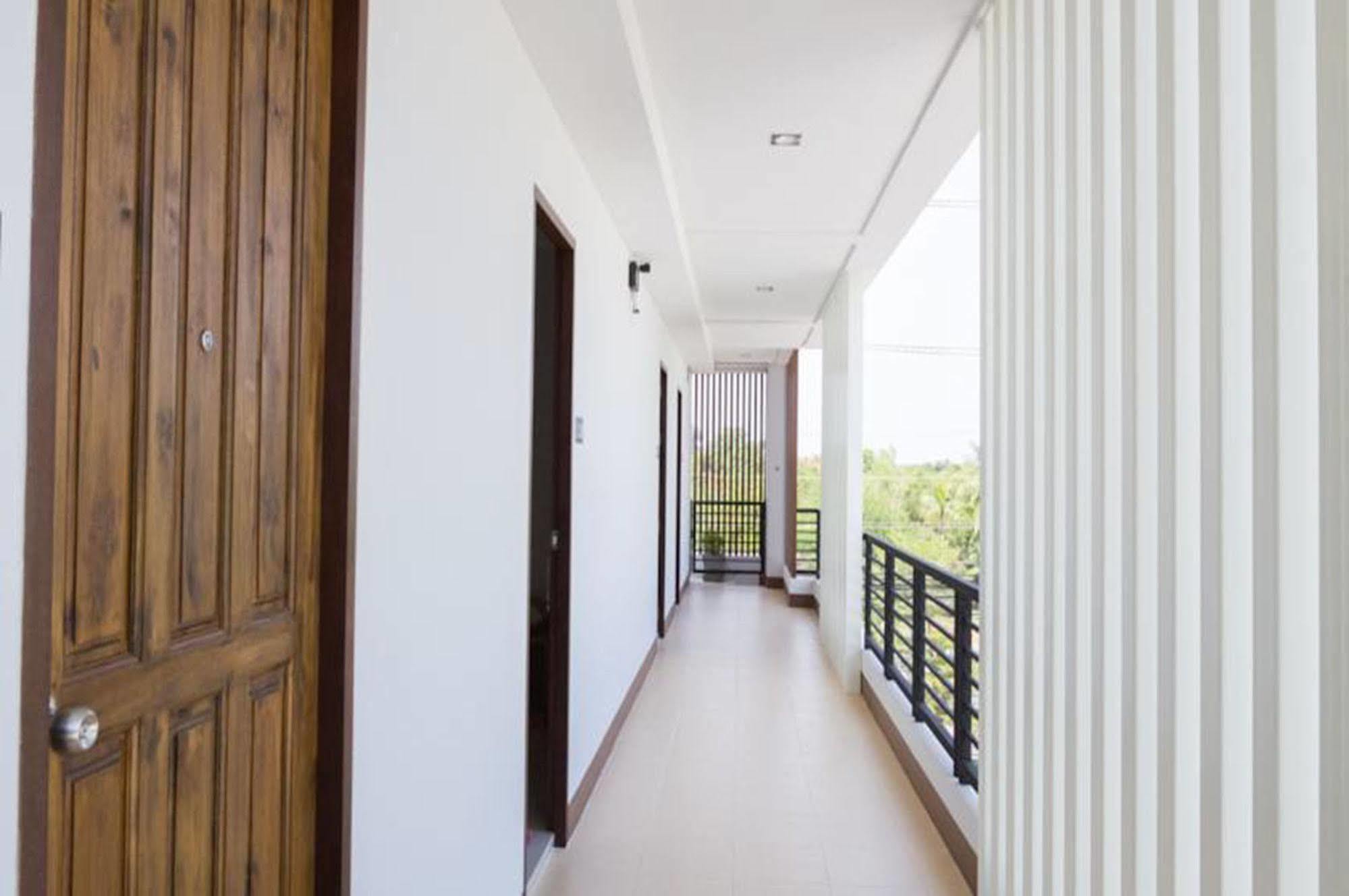 Bouquet Boutique Hotel Удонтхані Екстер'єр фото